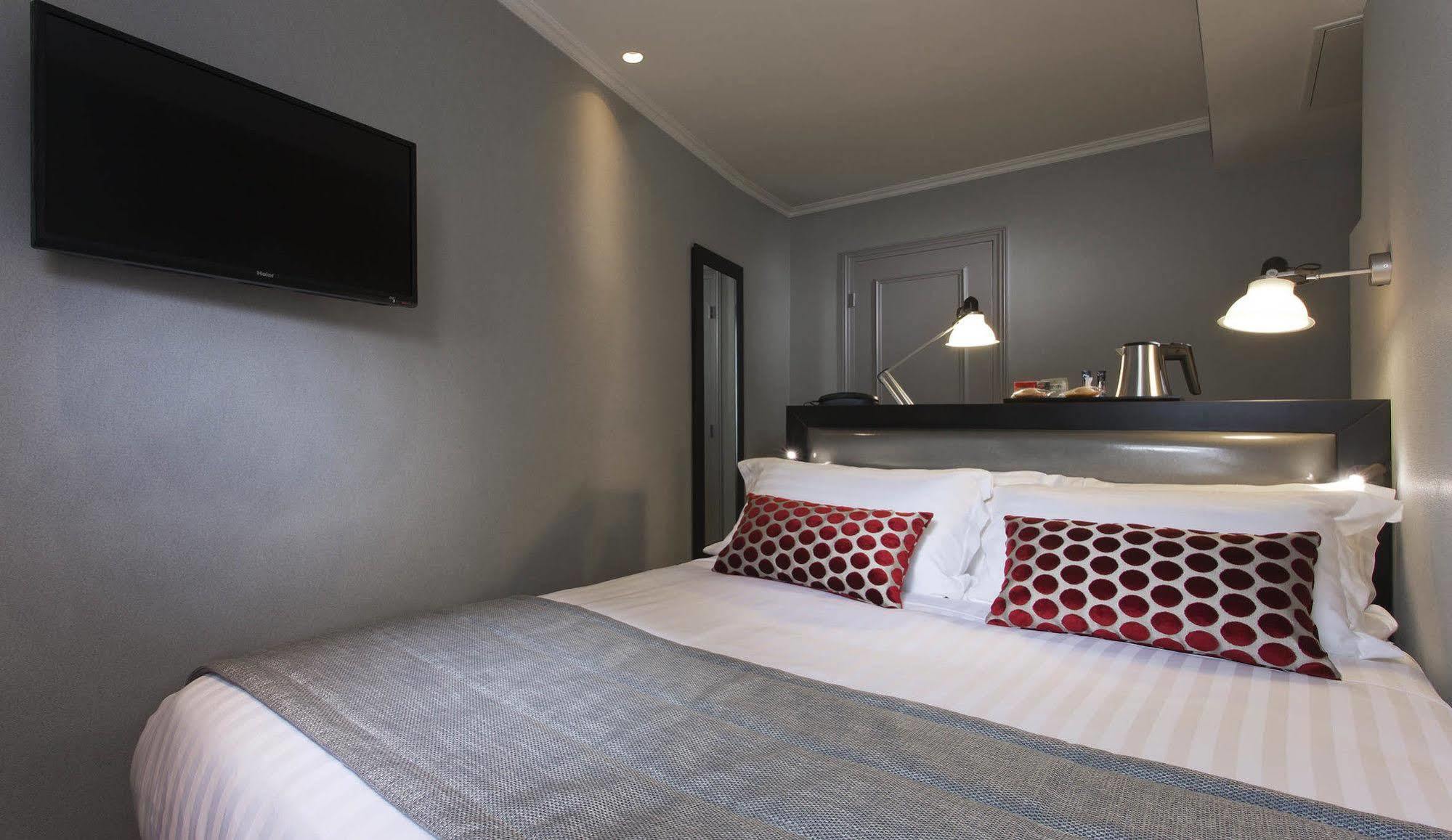 Hotel Garance Paris Exterior photo