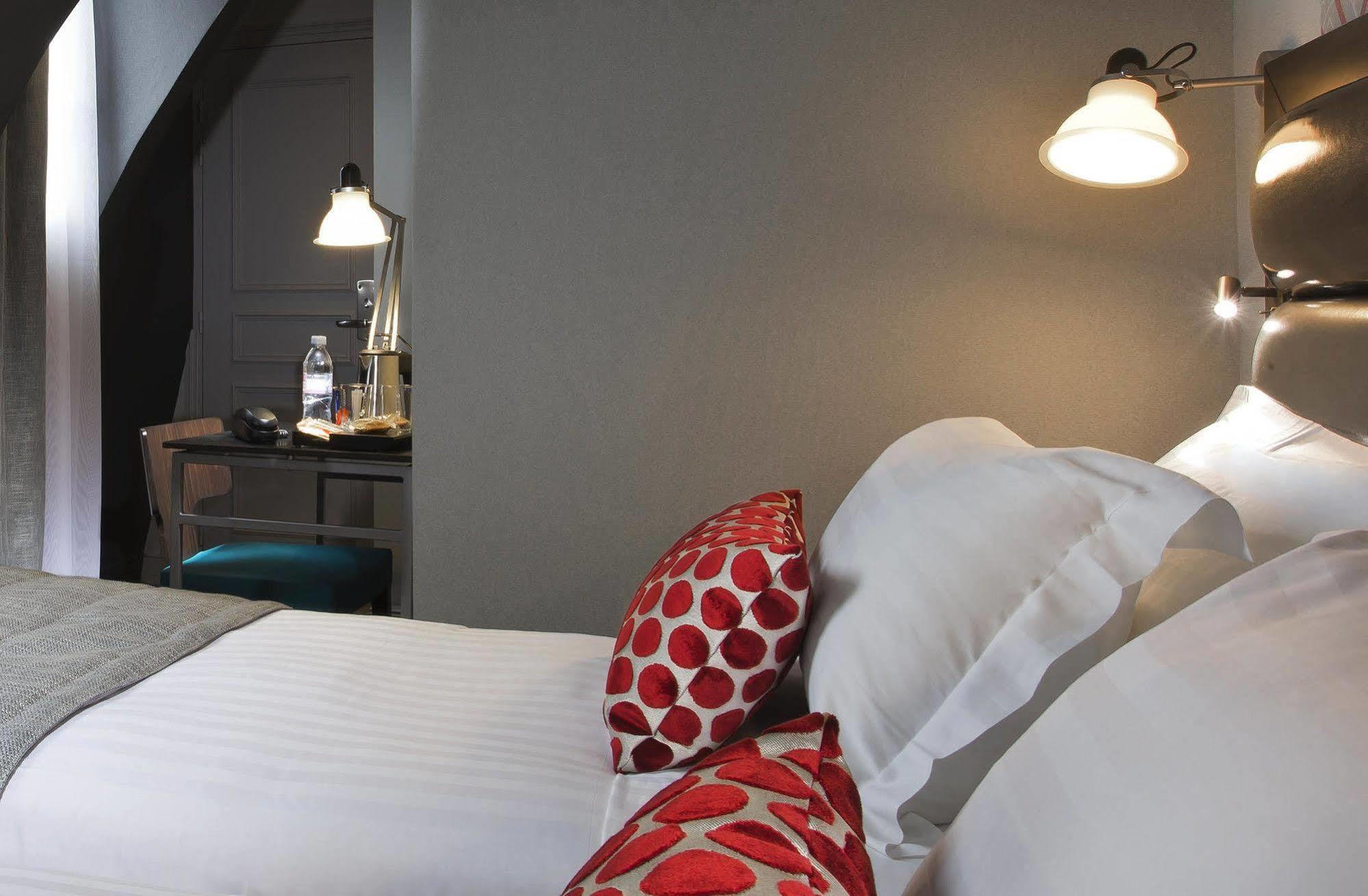 Hotel Garance Paris Exterior photo